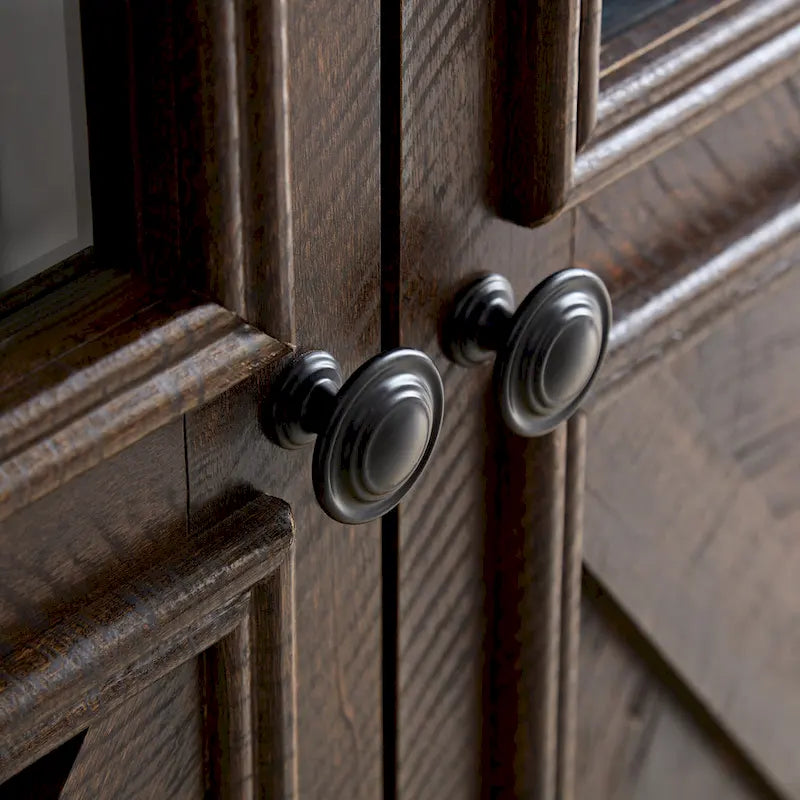 Bahut en chêne rustique à 3 portes avec panneaux en verre fumé, motif de porte de grange en X et étagères amovibles
