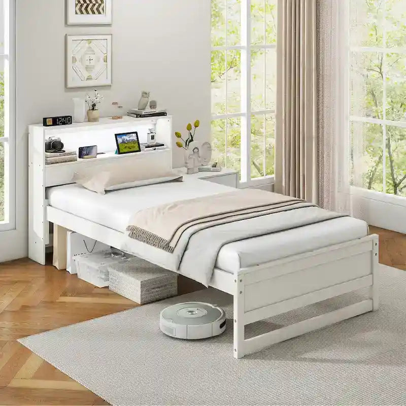 Cadre de lit double en bois gris avec rangement intégré dans la tête de lit, port de chargement USB et éclairage LED