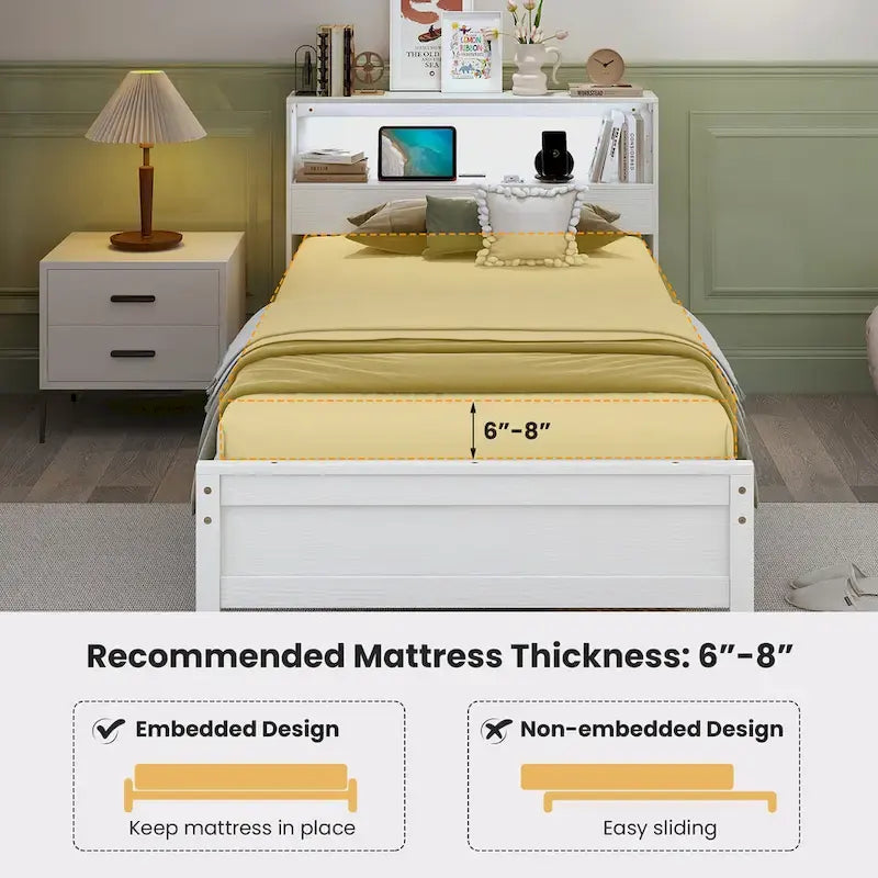 Cadre de lit double en bois gris avec rangement intégré dans la tête de lit, port de chargement USB et éclairage LED