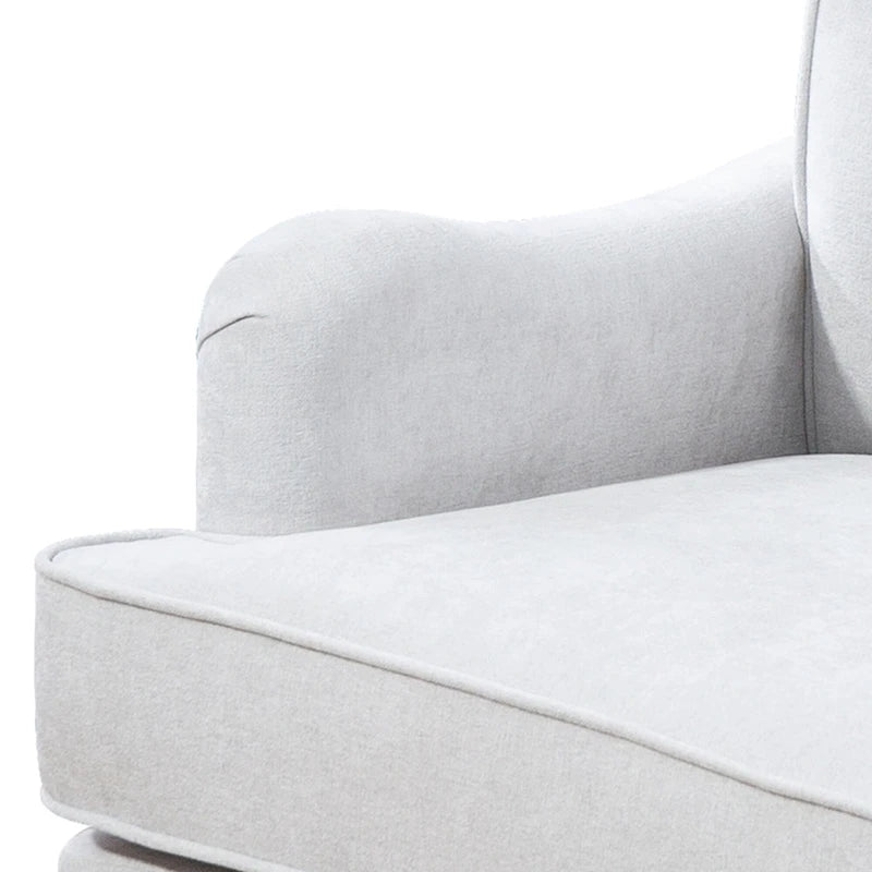 Fauteuil d'appoint à dossier haut en chenille couleur avoine, avec accoudoirs, dossier capitonné et pieds tournés en bois, style rétro