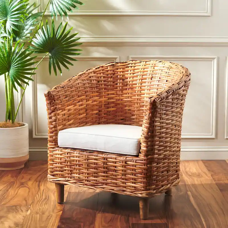 Fauteuil d'appoint en rotin tissé à la main Honey avec coussin d'assise en coton blanc et pieds en bois