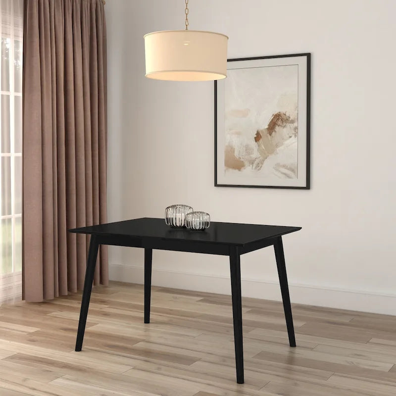 Table de salle à manger moderne de style Mid-Century en pin massif de 122 cm avec plateau deux planches et pieds coniques, couleur noyer