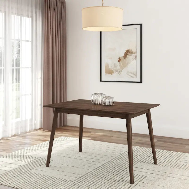 Table de salle à manger moderne de style Mid-Century en pin massif de 122 cm avec plateau deux planches et pieds coniques, couleur noyer